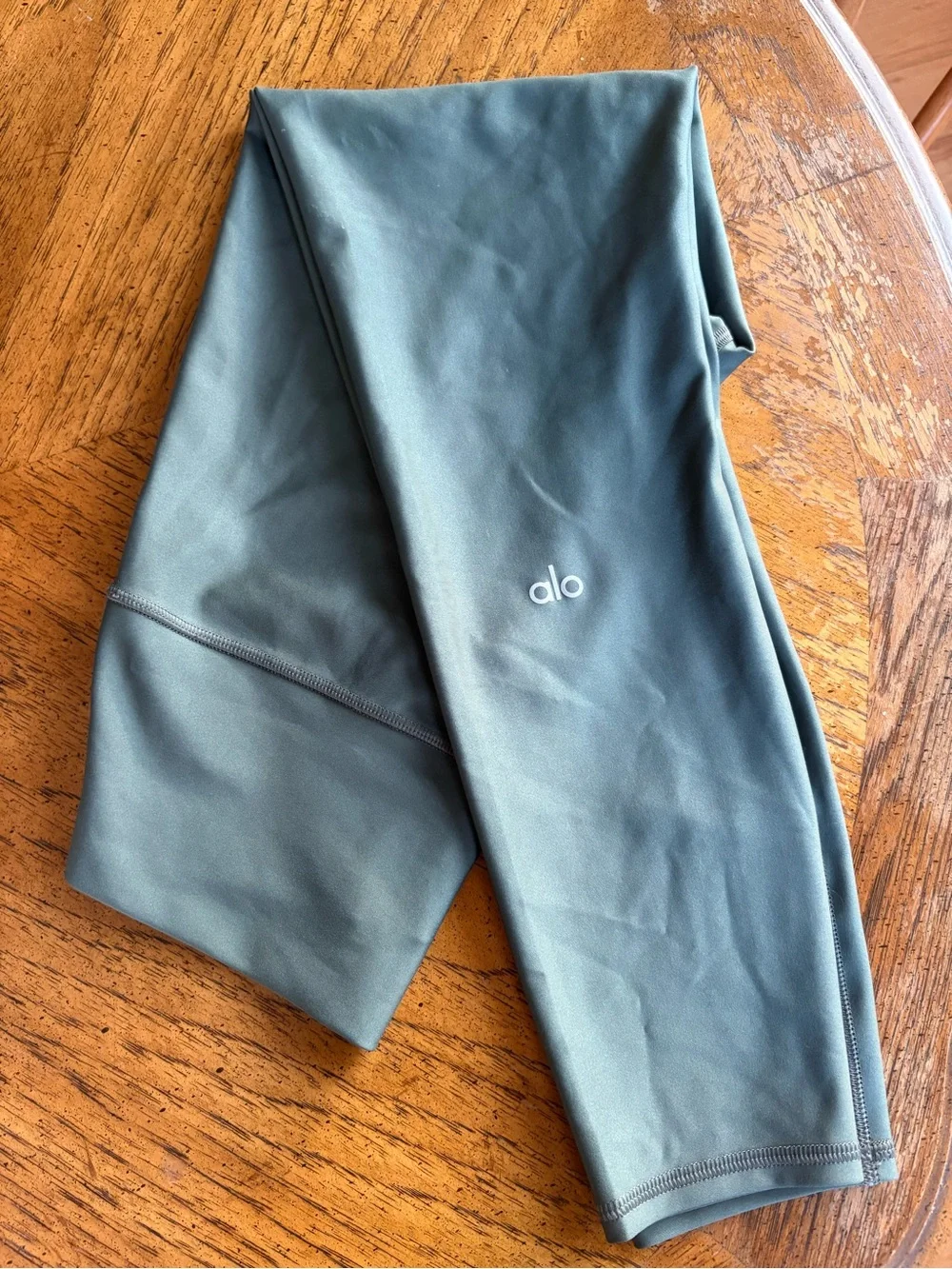 ALO Yoga Leggings in Dark Green
